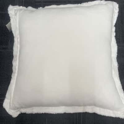 Freedom Scatter cushion White 