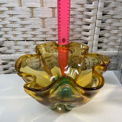  Glass bowl amber and green base accents