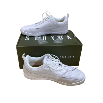  Mens STRYDA Size 10.5 White Shoe