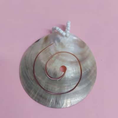  Womens Pendant Natural Shell Pendant