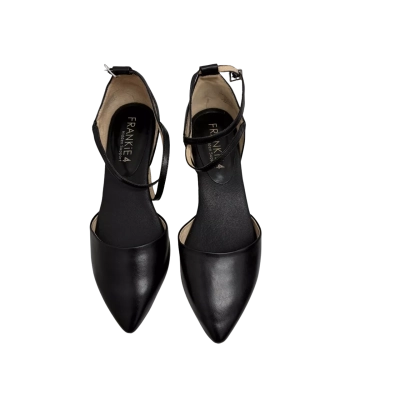 Frankie4 Chelsea Shoes.  Size US 8.  New with tags