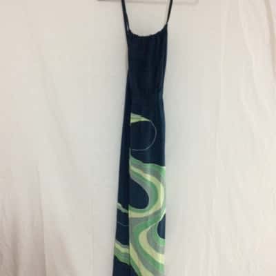  Womens  Size 10 Maxi Dress Green 