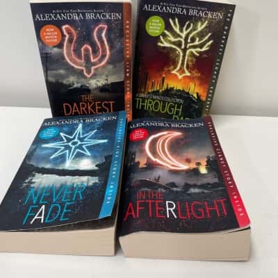Darkest minds book series X4 Alexandra Bracken