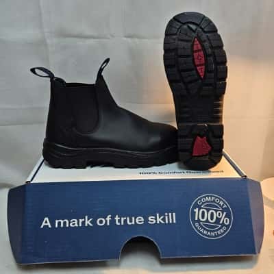 Steel Blue Mens  Size 7  US size 8 Steelcap Boots  Black  