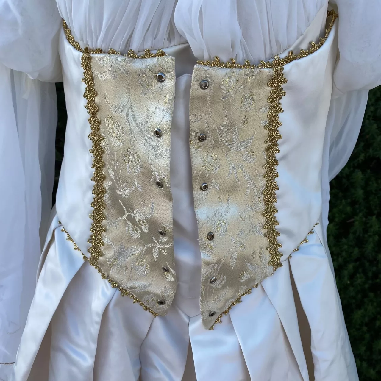 Womens Size 10 Celtic-inspired Medieval-style Wedding Dress Gold / Off  White - Used Very Good | Salvos Stores