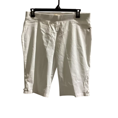 Noni B Womens  Size 16 Shorts