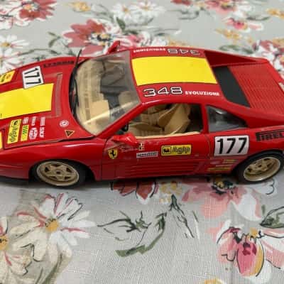 Burago Ferrari 1:18 348 t.b. Evoluzione 1989 Model Car (B16)