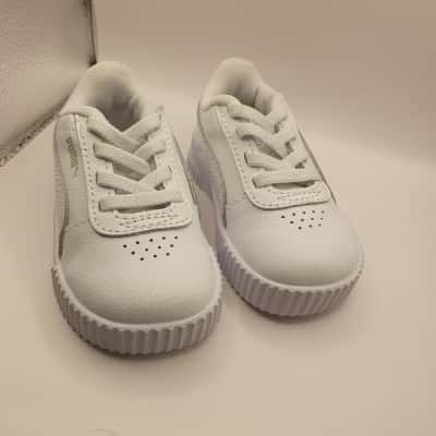 Puma Kids Size UK 3 White Shoes