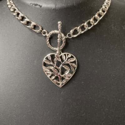 The fifth Avenue collection chunky heart fob necklace new 