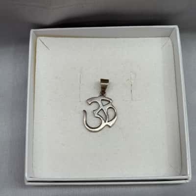925 Silver Om Symbol Pendant 