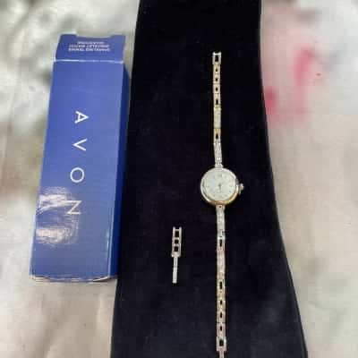 Avon’s Sparkling Tennis Bracelet Watch in Silver Tones & Clear Stones. New & Working