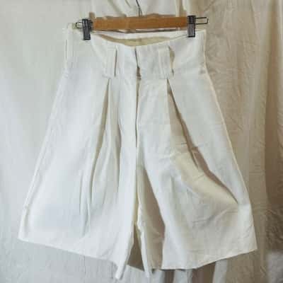 WHITE STORY Size 8 High Waisted Shorts White 