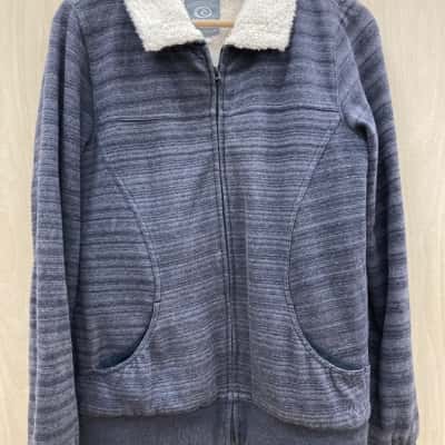 Rip Curl Womens  Size 12 Grey zip jacket with pockets 1