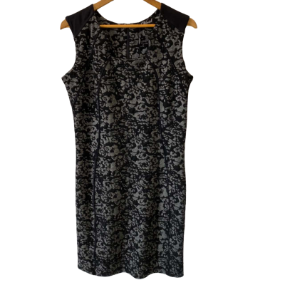 Vivid Womens  Size 10 Sleeveless Dress  Black  / Grey / Pattern 