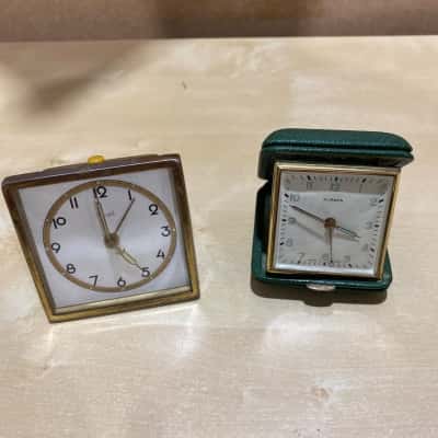 Vintage Wind Up Clocks 