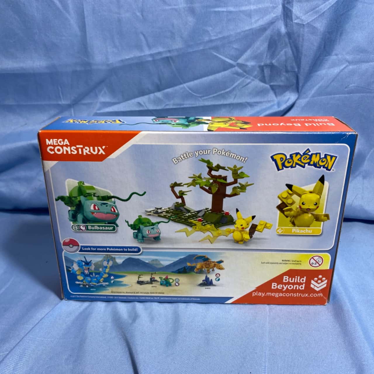 Pokémon Figure Block 140 PC Pikachu VS Bulbasaur(s)