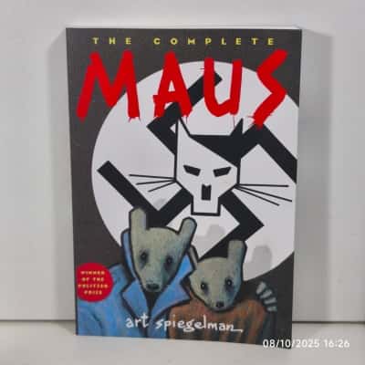 The Complete Maus Book 