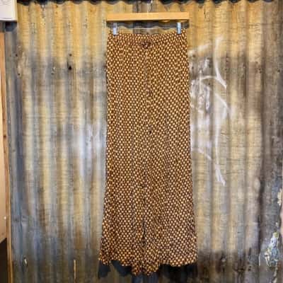 Fria Womens Beige / Brown 