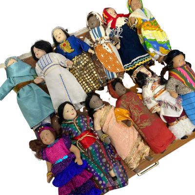 Collection of 23 “Dolls of the World” porcelain dolls and accompanying magazines 