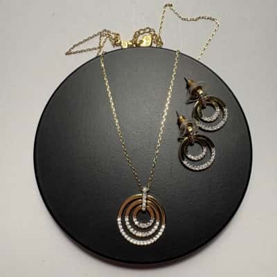 Swarovski Necklace/Earrings Gift Set of 3 Gold / Silver 