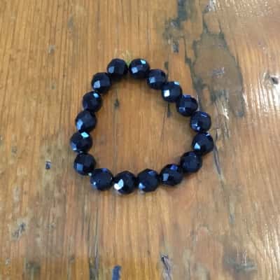  Womens Beaded Bracelet Black Glass
