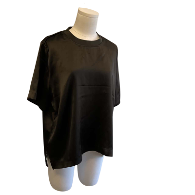 BWNT- Decjuba Womens  Size 12 Short Sleeve Shirt Black  