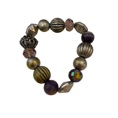 Sliver Stretchy Bracelet with Amethyst Pieces 