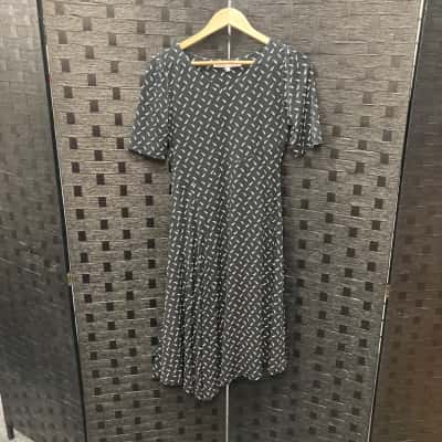 Anthea Crawford Womens  Size 8 Short Sleeve Dress  Black  / White 