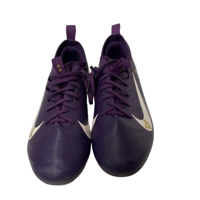 Nike Mercurial Vapor 16 Academy Kids football boots. Size EU 35.5