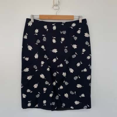 Long Tall Sally Navy Blue Floral Skirt  Size 14 