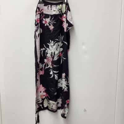 Mimco Womens floral scarf