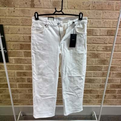 Neuw Mens off white jeans  Size 28 
