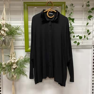 Alembika Womens  Size XL Long Sleeve Button Through Top  with Velvet Collar Black  