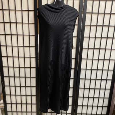 Anthea Crawford Womens Size 14 Black Anita Dress