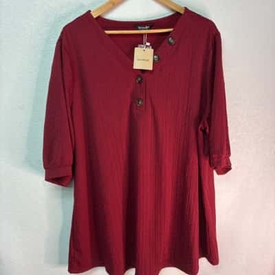 Bloomchic Womens Size 22 / 24 3/4 Sleeve Top Maroon BNWT