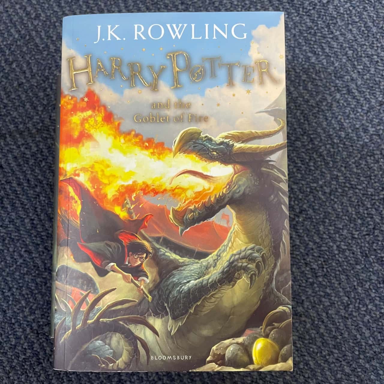Harry Potter 1-7. Soft cover x 4, hard cover x 3.(s)