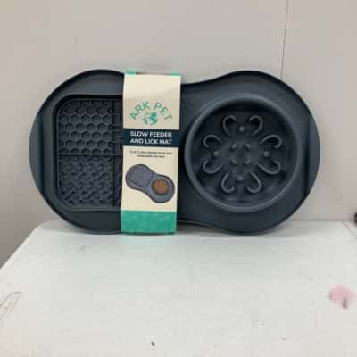 Ark Pet ‘Slow Feeder & Lick Mat’ NEW