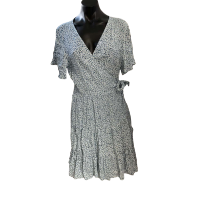 Ghanda Womens  Size L Wrap Dress Blue / Floral 