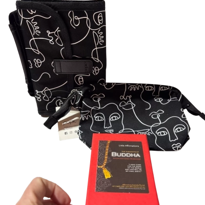  Women’s Lunch bag & Make up small bag - and The Thoughts of Buddha card set