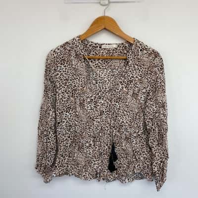 Label of Love Beige Brown Animal Print Long SLeeve SHirt  Size L 