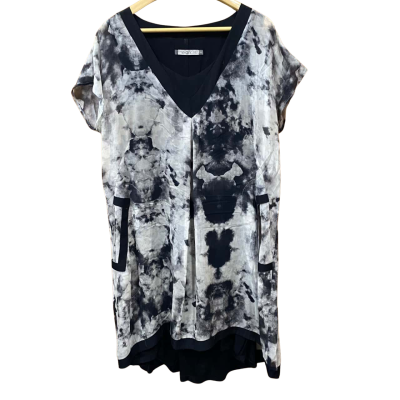 The Ark Black/White Tie-Dye Pattern Dress Size XL