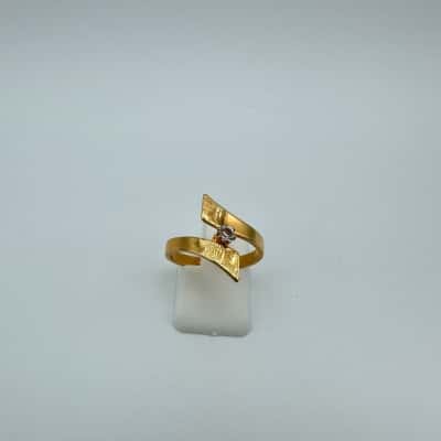 Vintage Coventry Golden Tone & Clear Stone Ring Size N.5