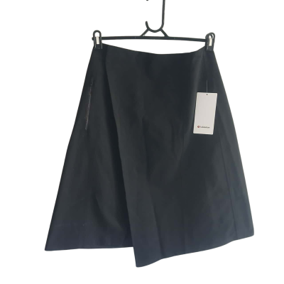 Lululemon Women's Size 10 A-Line High Rise Wrap Skirt Black  