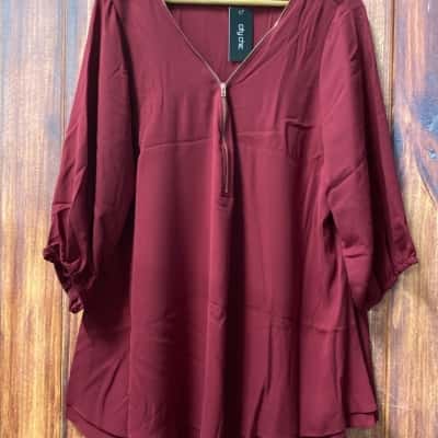 City Chic  Size L Maroon top new 