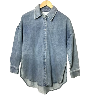 Belle & Bloom Womens  Size XS Long Sleeve Denim Shirt Blue 