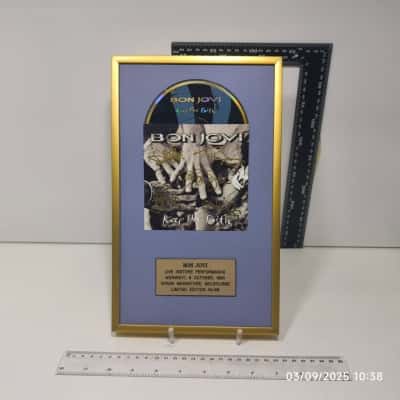 Bon Jovi Keep The Faith Signed Gold Cd Framed 1993 Melbourne Virgin Megastore