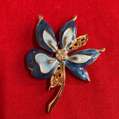 Women’s Blue Enamel Flower Brooch with Diamante Centre