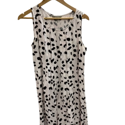 Yarra Trail Womens  Size 12 Sleeveless Dress  Black  / Off White 