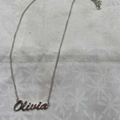  Women’s OLIVIA Necklace possible 925