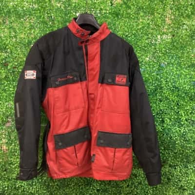  Mens rivet   Size M Biker jacket Black  / Red 